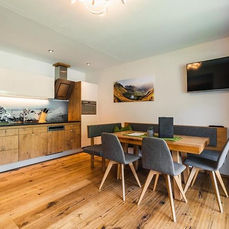 Haus Sabrina - Ferienwohnungen Saalbach-Hinterglemm Exterior foto